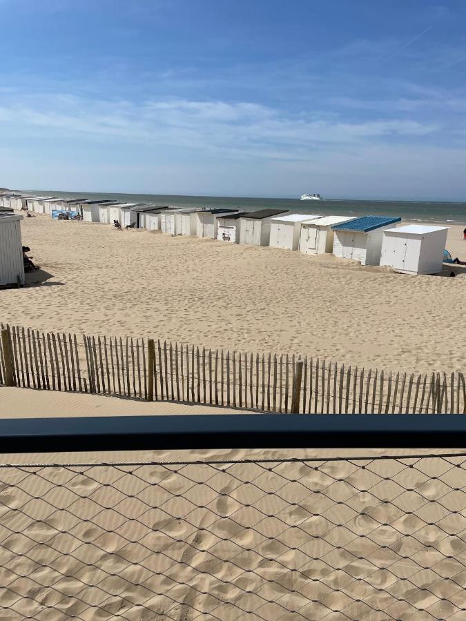 Royal Seavieuw Leilighet Calais Eksteriør bilde