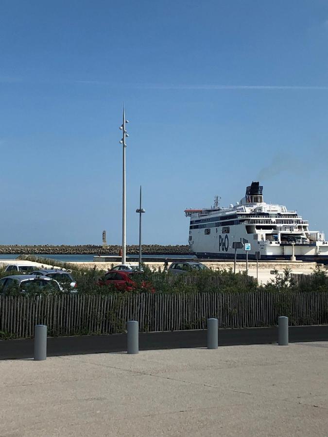 Royal Seavieuw Leilighet Calais Eksteriør bilde